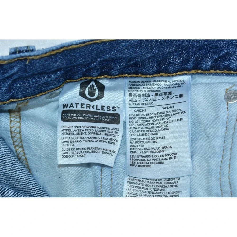 Levi's 550 Denim Shorts Jorts Men's Shorts Size 42 Blue Denim Bermuda